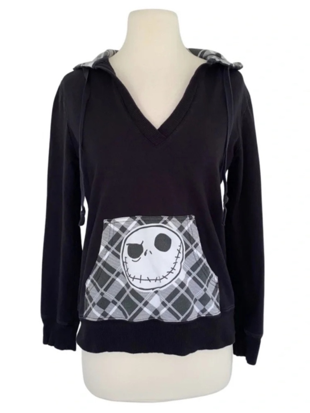 VTG Disneyland Nightmare Before Christmas Hoodie Medium